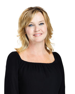 Shelly Hall
