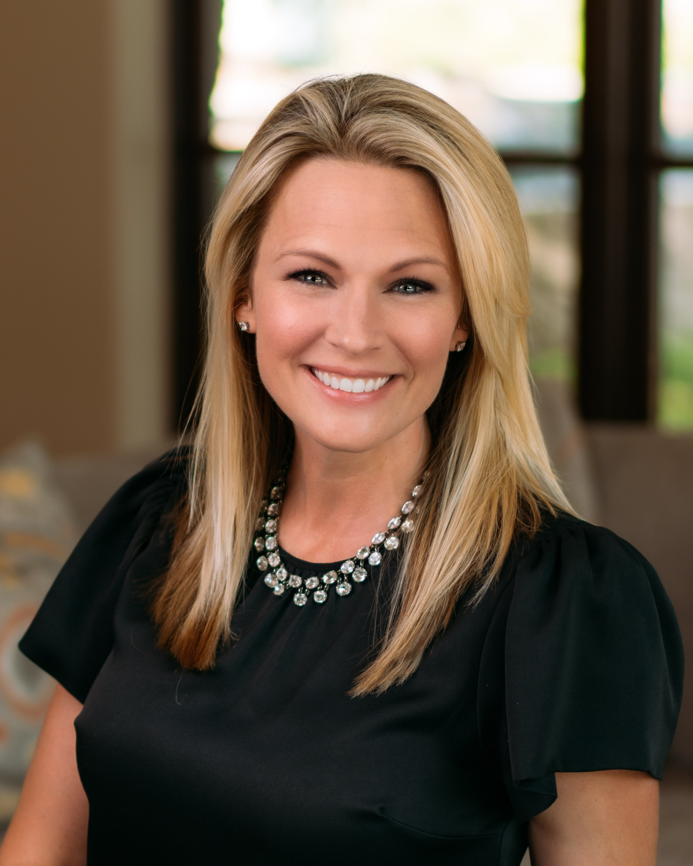 Debbie Lowe