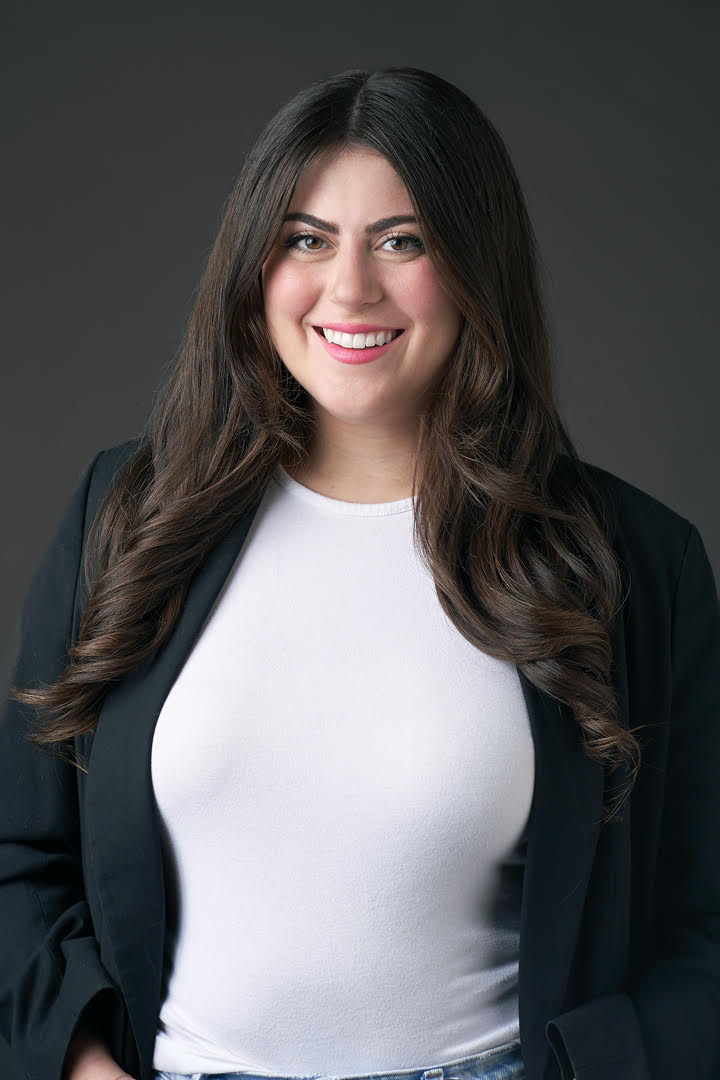 Yasmine Acebo