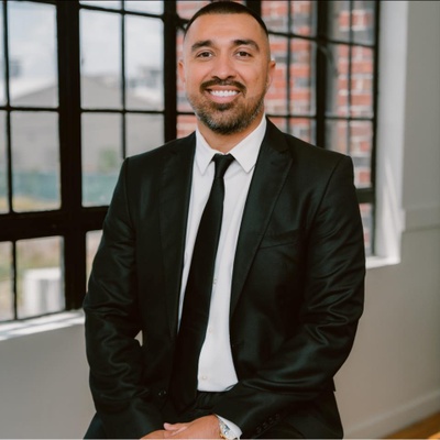 Jay  Bustos 